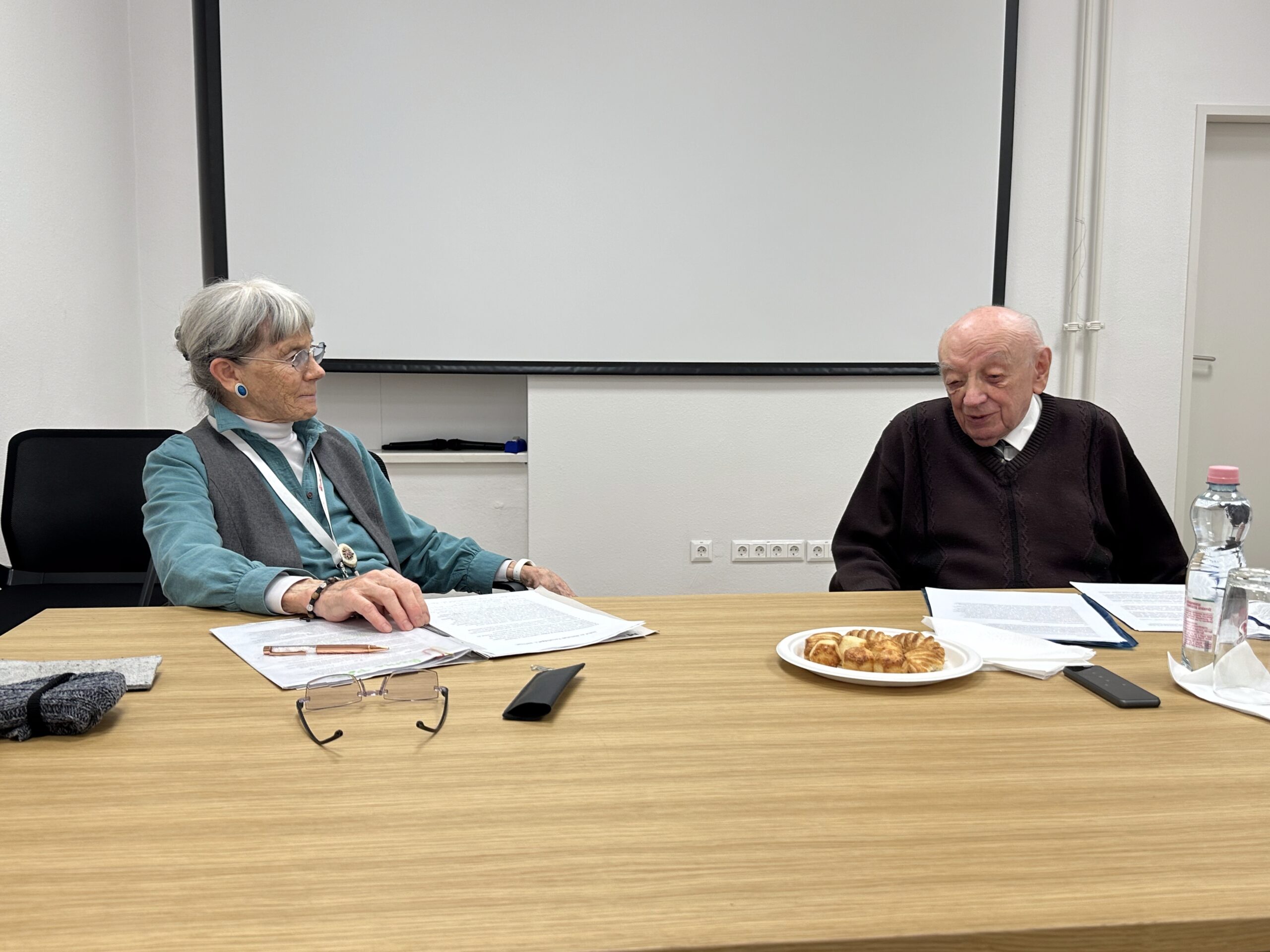 „Életutak tanulságai” sorozat első beszélgetése